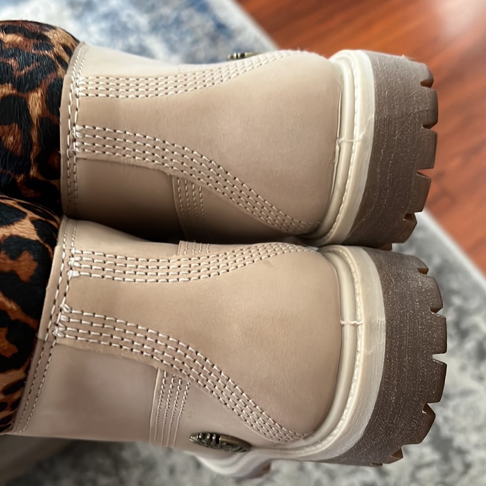 Leopard Timberlands - Picture 5 of 8